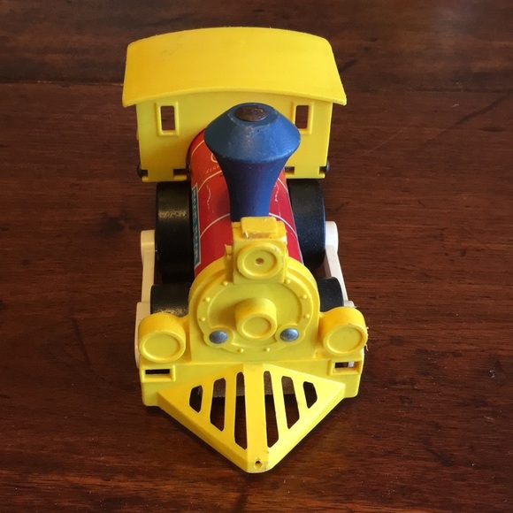 Vintage Fisher Price Toot Toot Train Toy - Picture 5 of 6